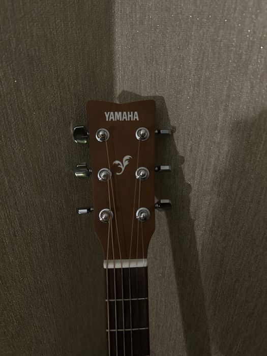 Акустическая гитара Yamaha f310