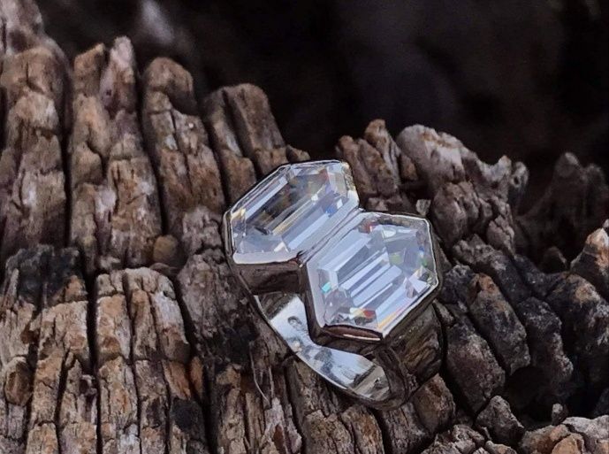 Страхотен сребърен пръстен с планински кристали
