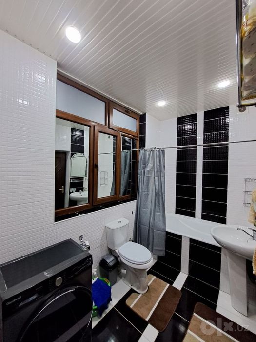 Arenda olmazor Sebzor kvartira 

4/1/4

Площадь: 80 м²

Цена: 799 $