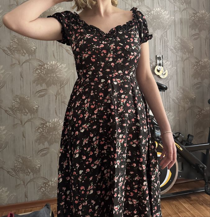 Продам платье летнее