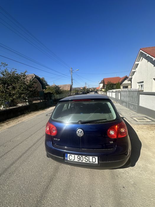 Volkswagen Golf 5 1.6 benzina