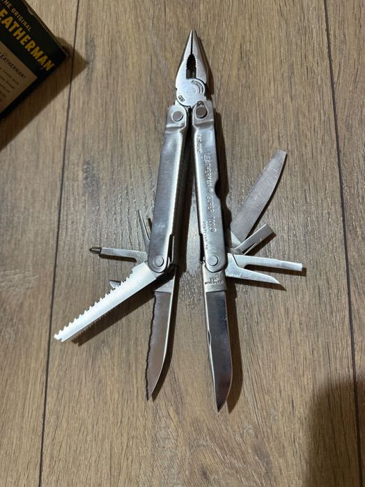 Leatherman Supertool произведен през 1999 г., нов