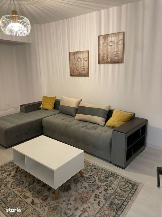 Inchiriez apartament 2 camere decomandat