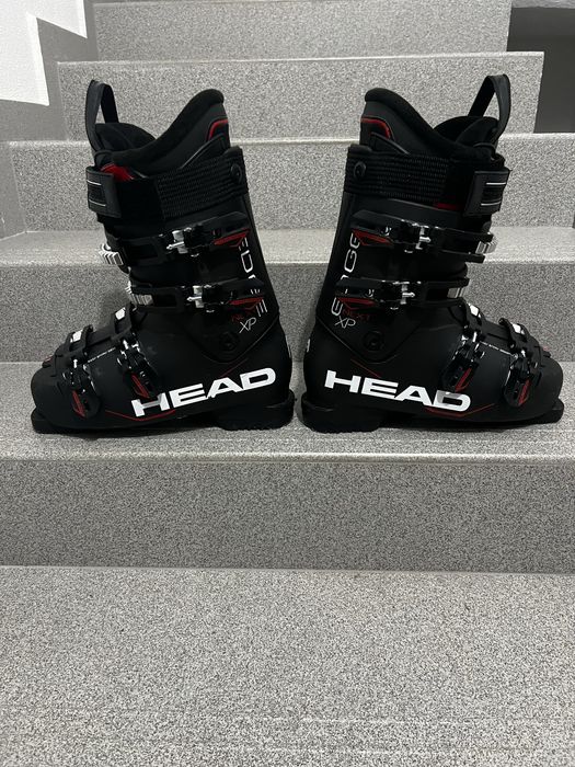 Продавам ски обувки HEAD.