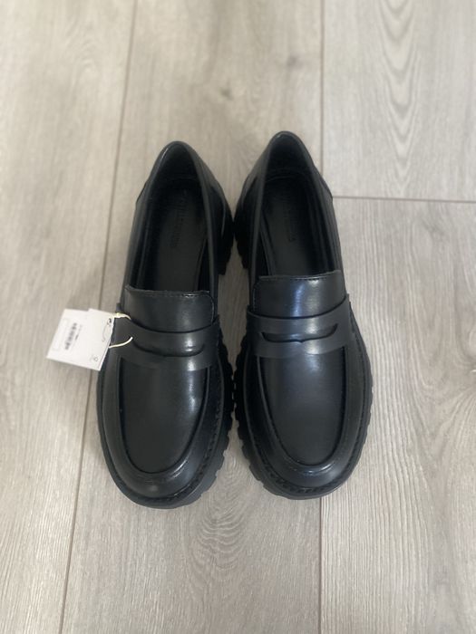 Дамски обувки Stradivarius