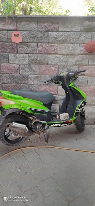 Мопед Jonway 150  куб