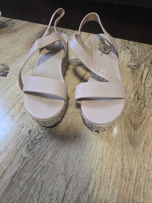 Дамски сандали 38 номер оригинални