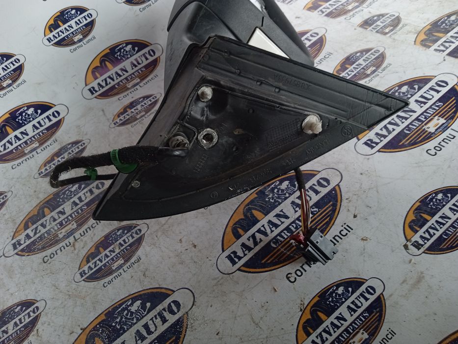 oglinda stanga incompleta  volkswagen passat cc