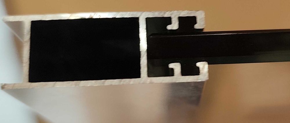 Стъклен параван с размери 90x190x0,6 см