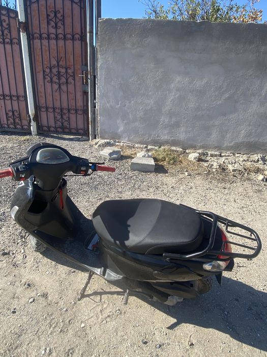 Продам мопед на полном ходу срочно