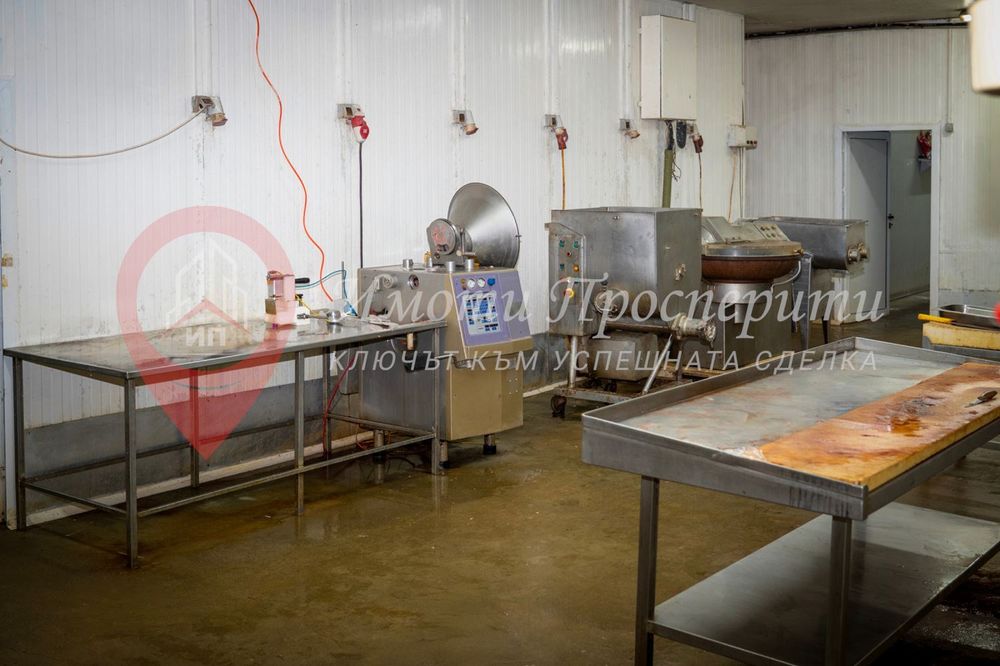 Продава се Промишлена сграда в с. Капитан Димитриево, Област Пазарджик - 500 кв.м за 470 €/кв.м - Снимка #5