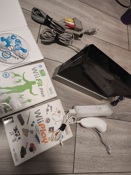 Nintendo WII Black + 3 jocuri