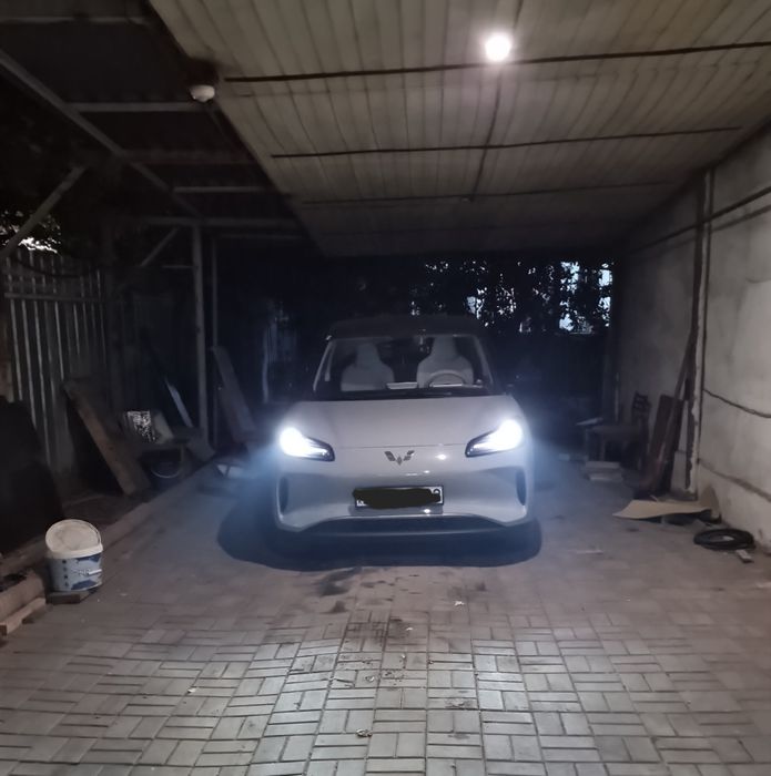 Автомобиль электромобиль Wuling bingo plus