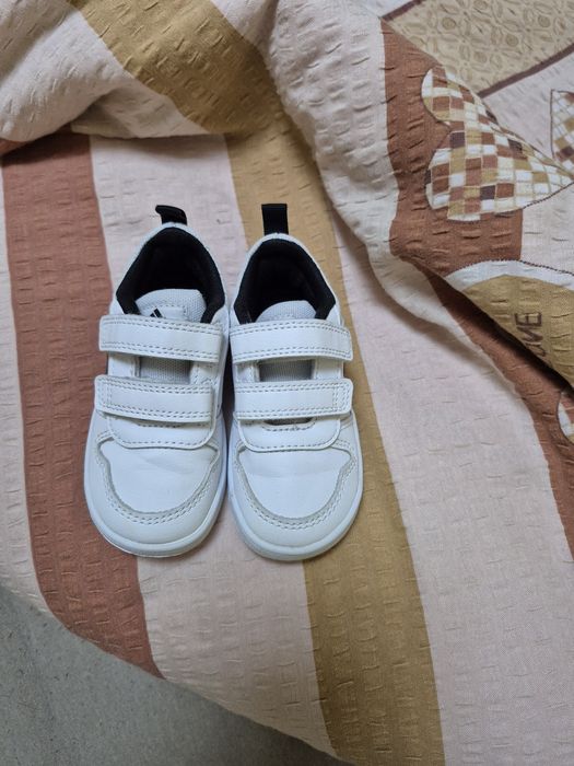 Детски маратонки  Adidas  21 номер