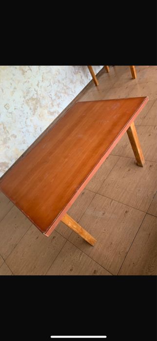 стол отличный для покупки