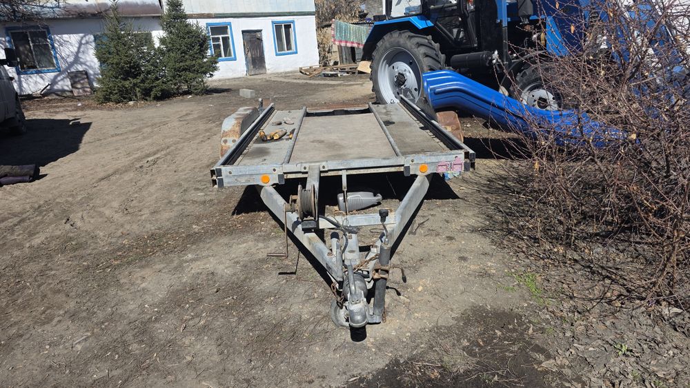 Прицеп автовоз эвокуатор