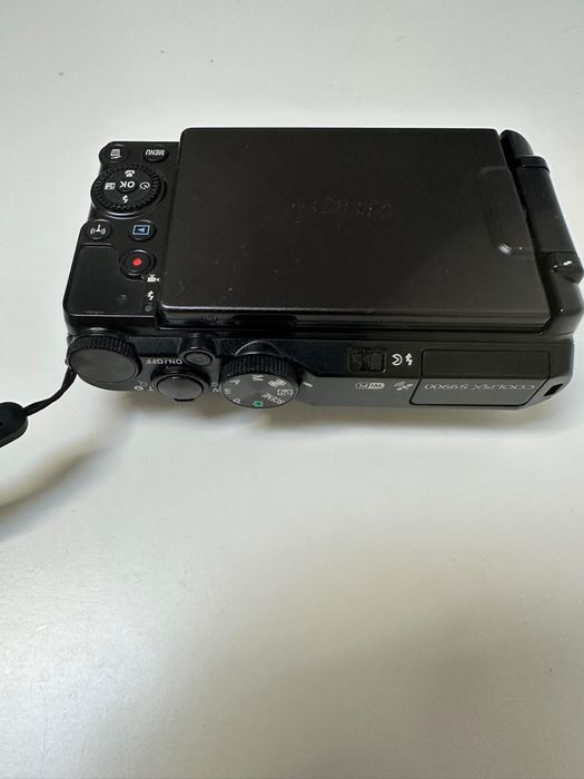 Nikon Coolpix S 9900 (defect)