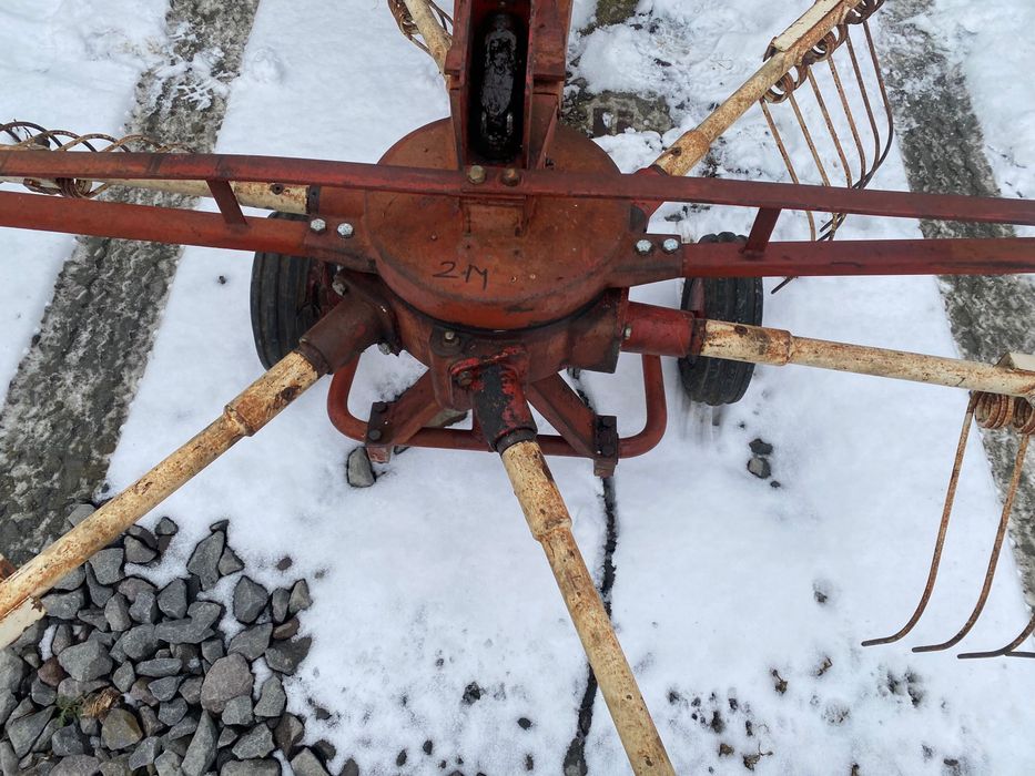 Grebla de adunat fan Kuhn 2 m reparatie