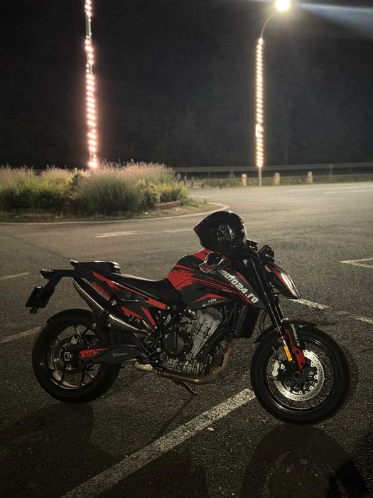 KTM 890 Duke 2021