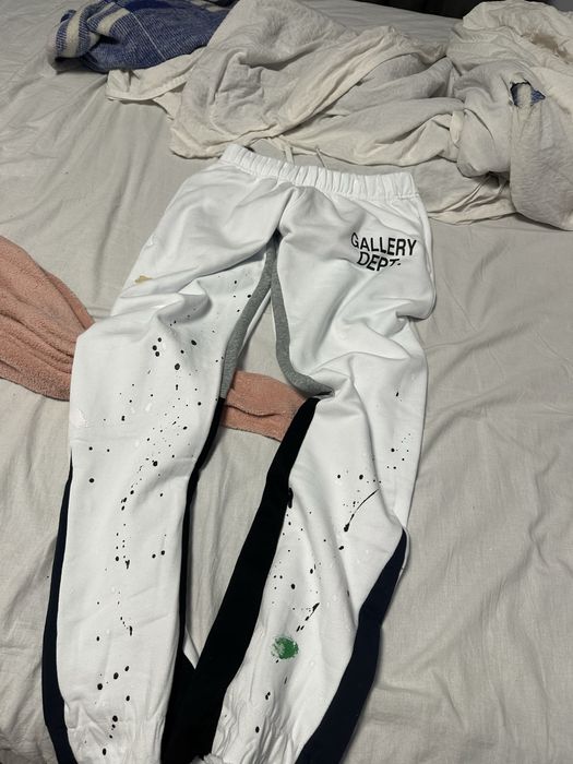 gallery dept долнище