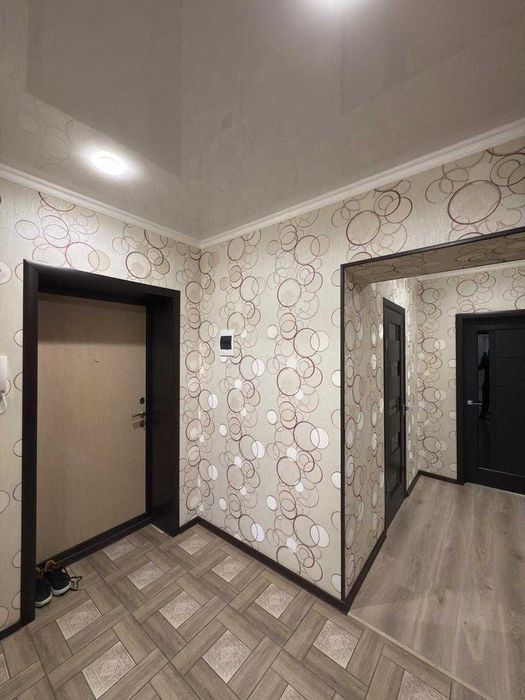 продается 3 ком квартира район Север восток