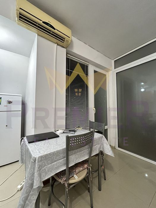 Дава се под наем Едностаен апартамент в Варна, Левски - 50 кв.м за 306 € - Снимка #2