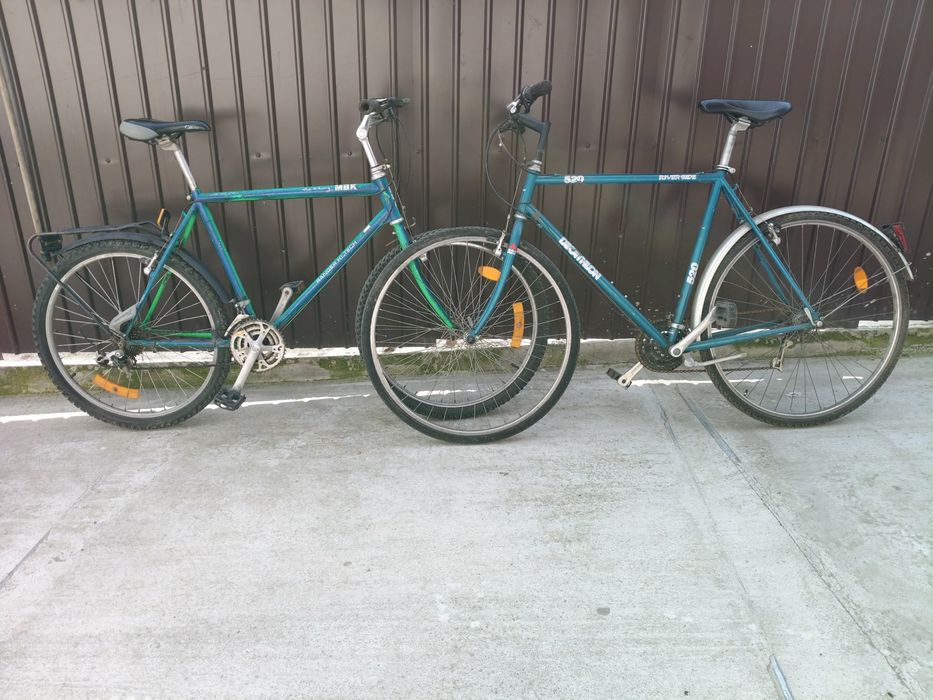 Vand biciclete ca noi 500 Lei Amândoua