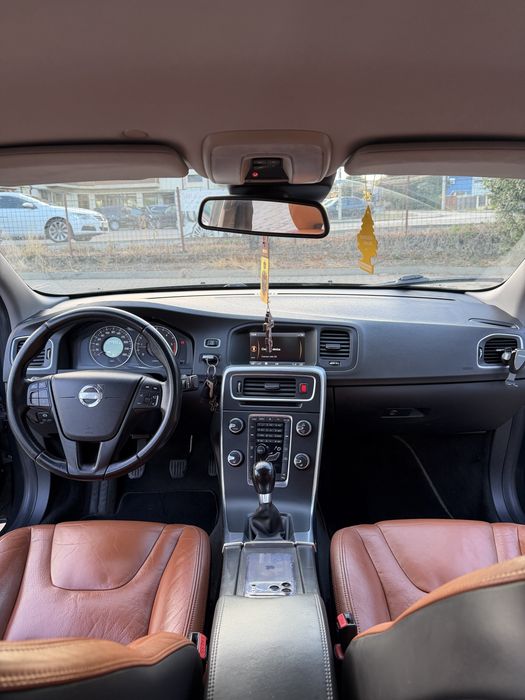 Volvo S60 163cp!