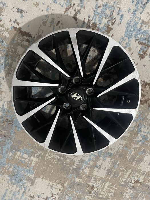 Продаю диск 17 размера 1 шт