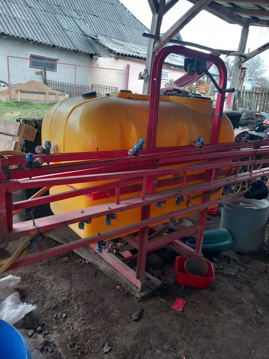 Pompă de erbicidat  Poloneză 600L