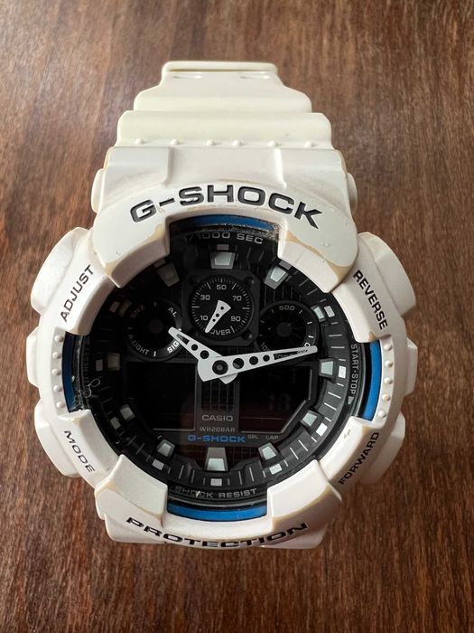 Casio G-SHOCK GA-100B Цвят: Бял