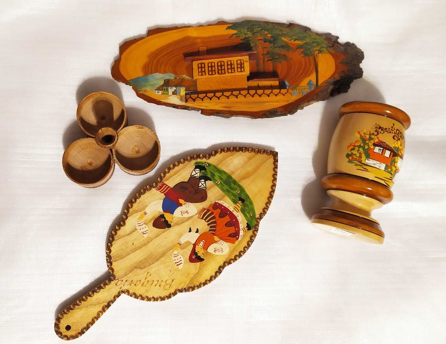 Дървени сувенири