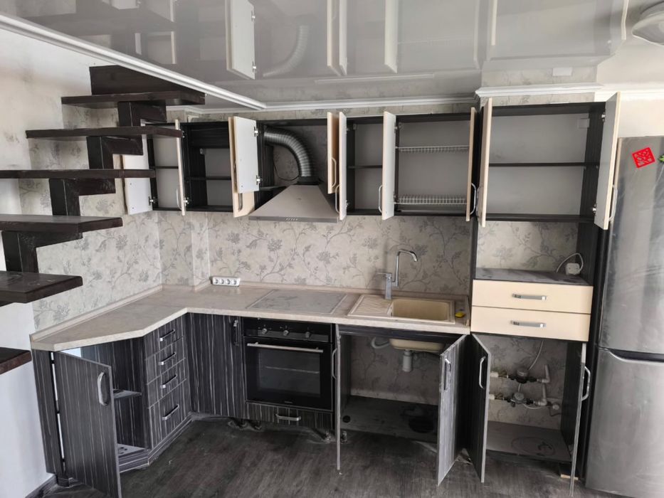 Кухонный гарнитур