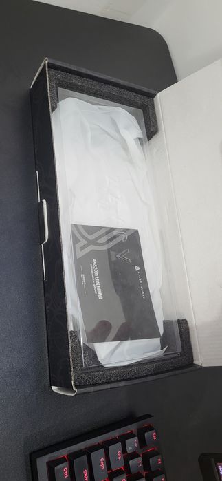 Продаю клавиатуру ajazz ak820