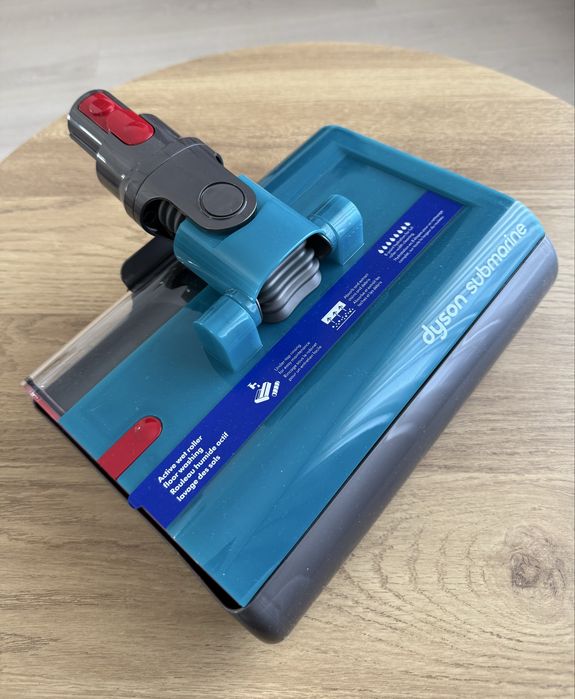 Mop nou-nouț pentru Dyson Submarine
