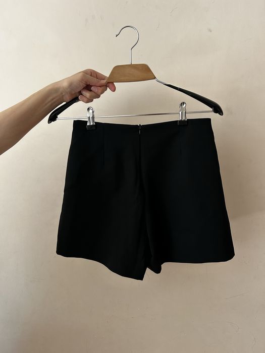 Черные шорты-юбка