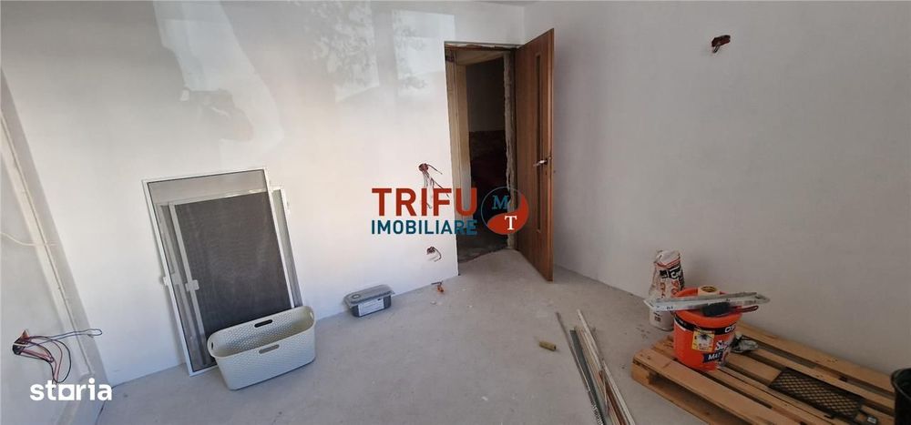 Apartament 2 camere izolat exterior zona Liceul Sportiv