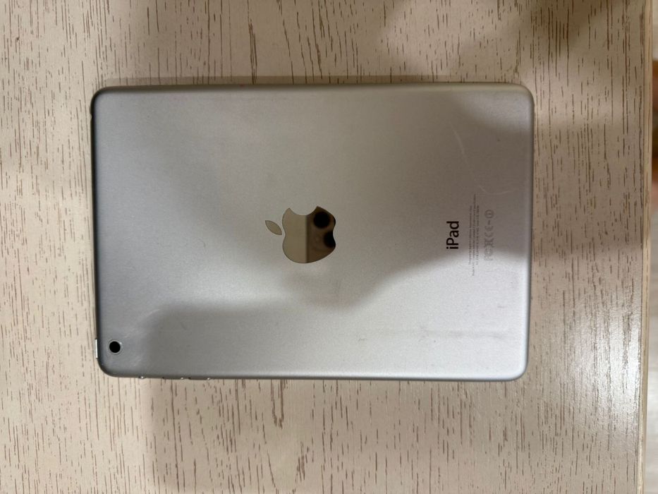 Продам айпад iPad