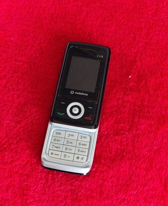 Telefon slide perfect funcțional
