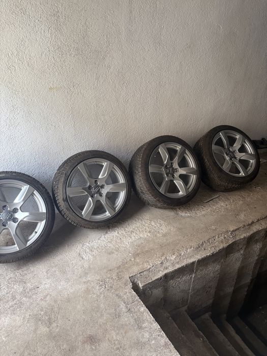 Vand set jante audi R8 originale