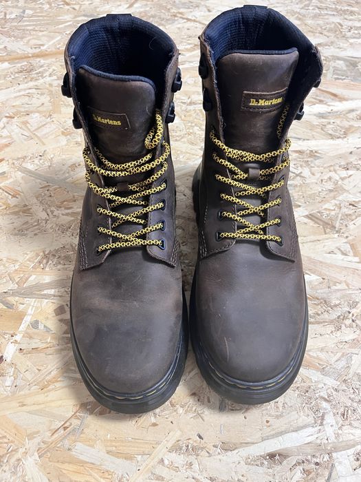 Bocanci Dr Martens marimea 43 noi, nepurtati