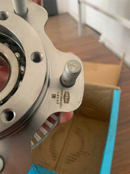 suzuki grand vitara ступица передняя в сборе, сузуки гранд витара