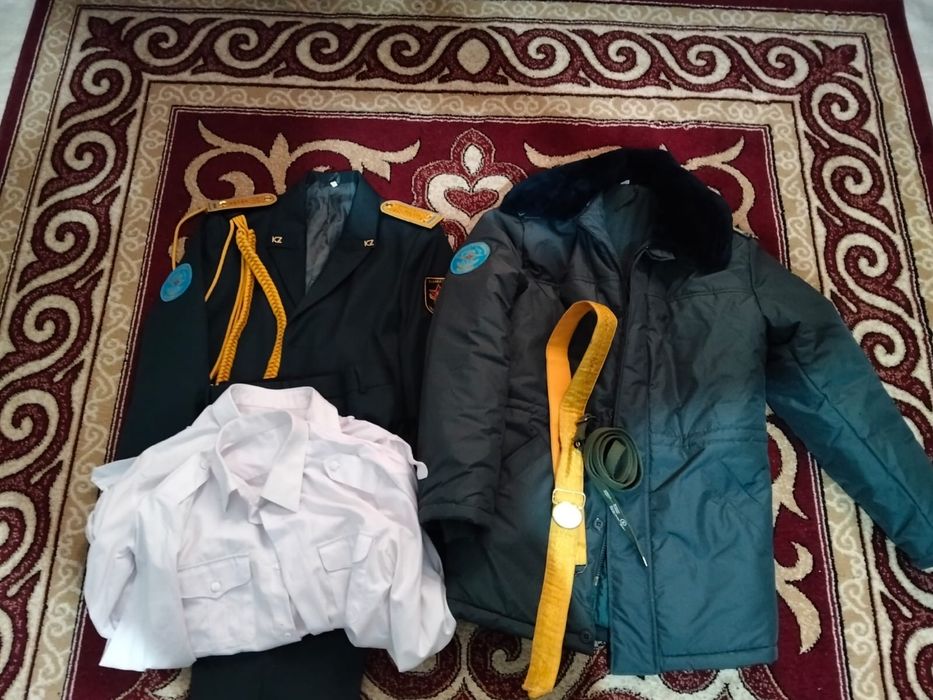 Продам военный форма