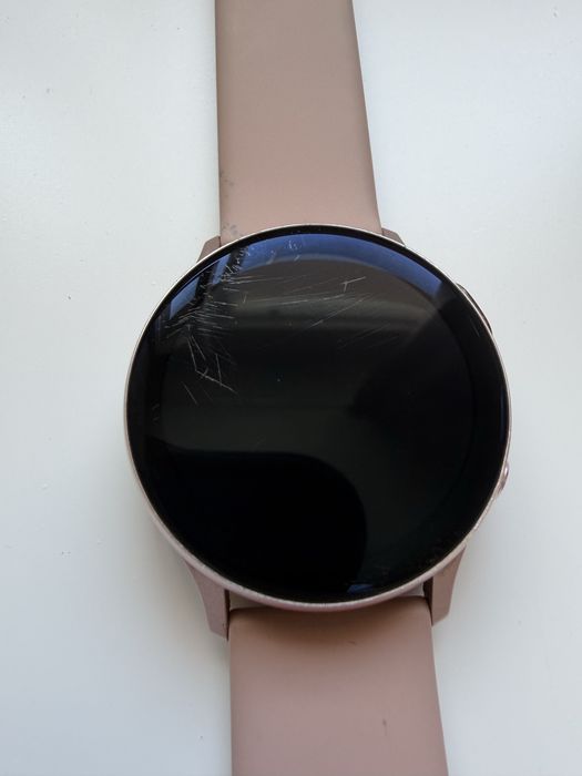 Смартчасовник Samsung active 2