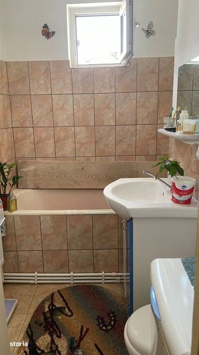 Apartament 3 camere confort 1 etaj 4 Obor