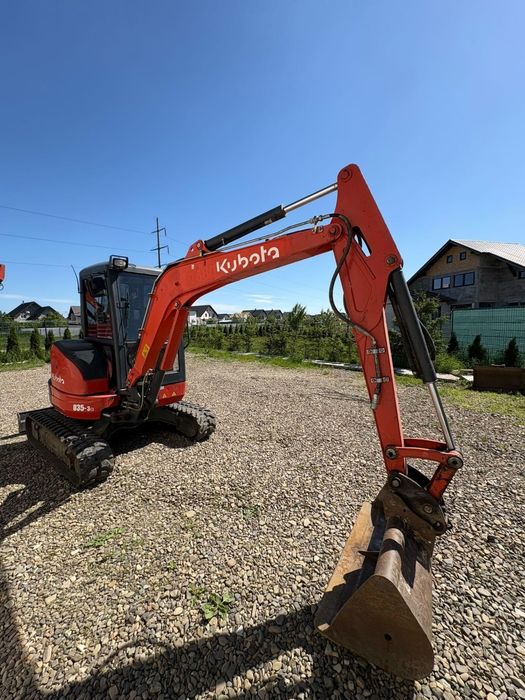 Miniexcavator Kubota u35 2016