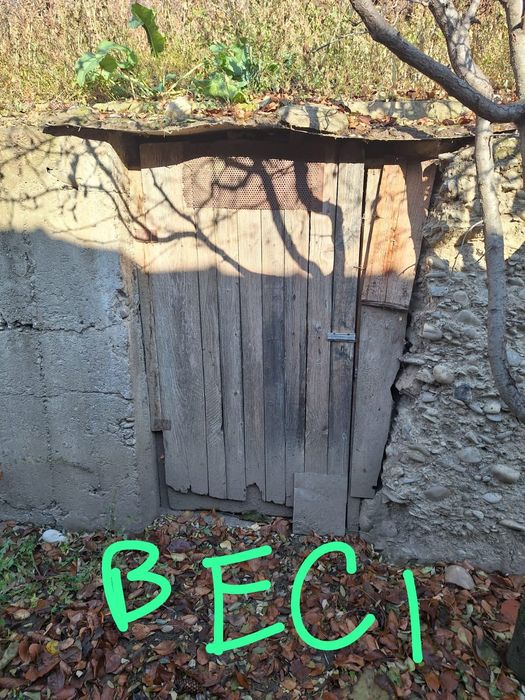 Casa de vanzare in berca