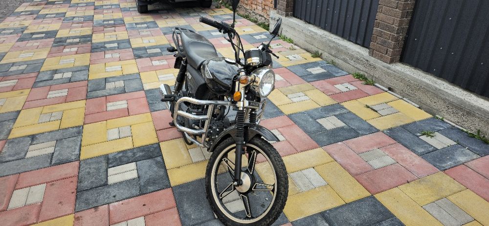 Продам Racer Trophy RC110N