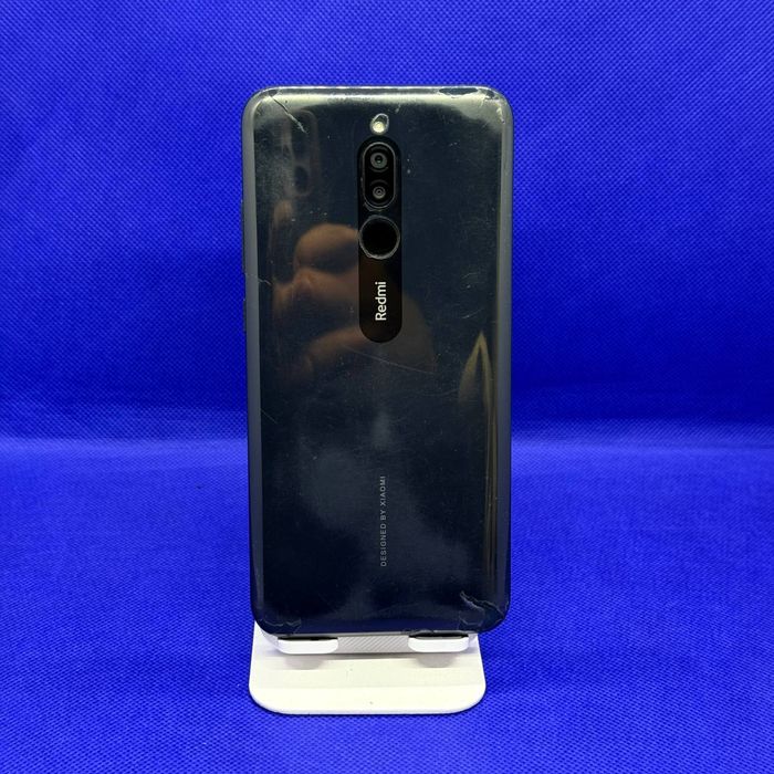 Redmi 8 sotiladi dastavka bor