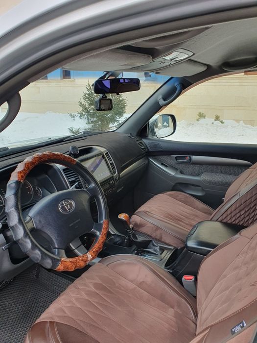 Продаю тайота ланкрузер прада 120